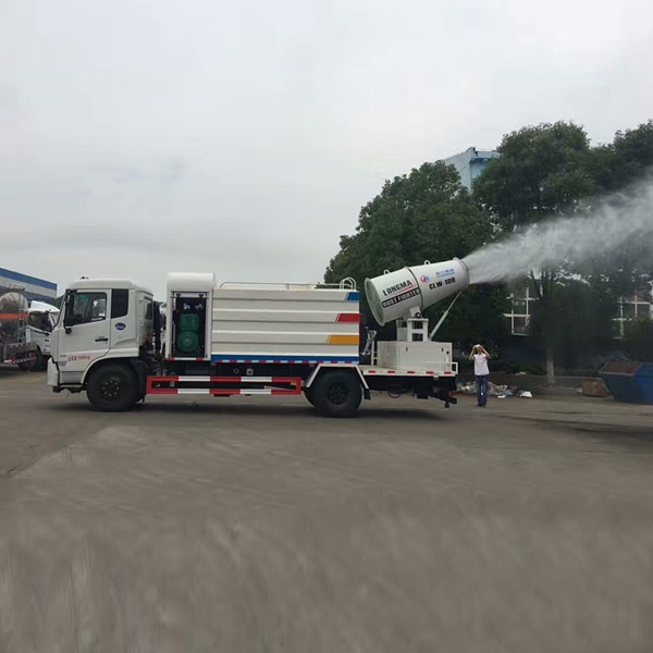 廣州采購(gòu)霧炮車費(fèi)用解析 100米射程霧炮車價(jià)格指南